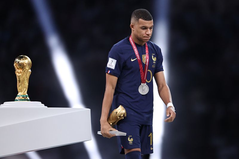 kylian mbappe tweets that we will comeback after fifa world cup 2022 final defeat against argentina