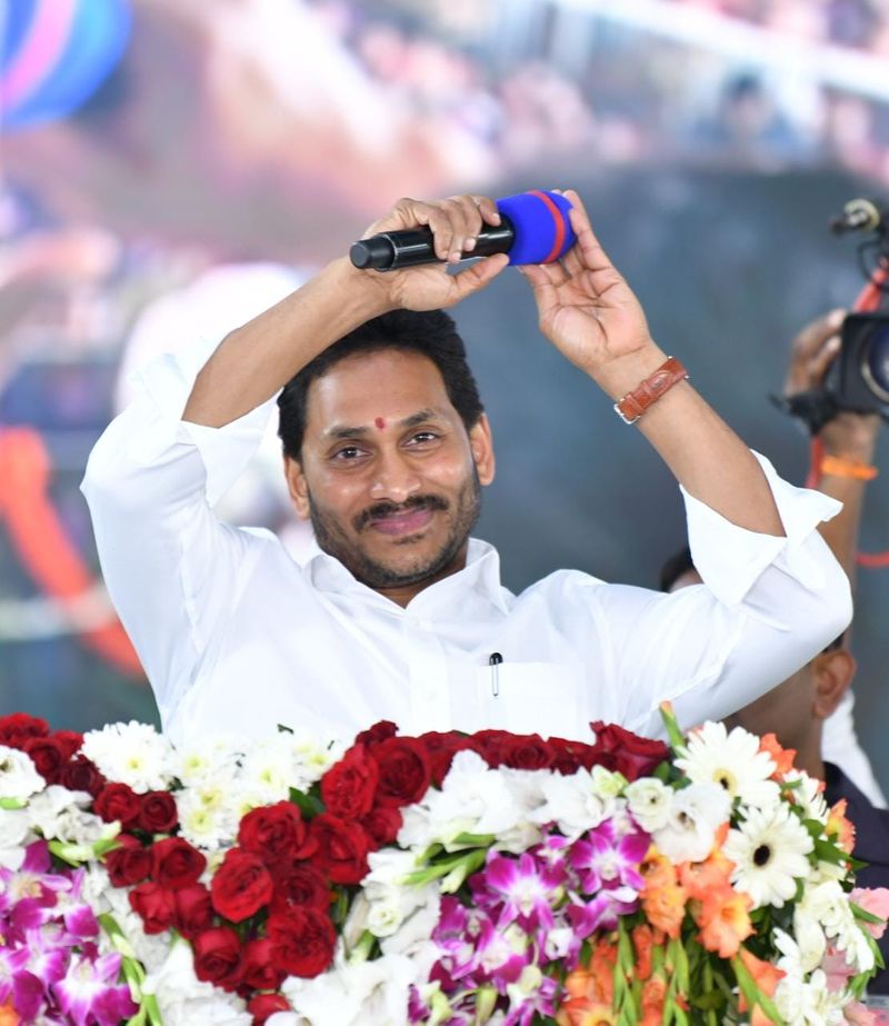 AP CM YS Jagan inaugurates Tidco houses in Gudivada lns