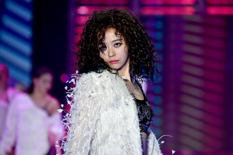 Chinese Singer Jane Zhang Intentionally Infected Herself With COVID-19 