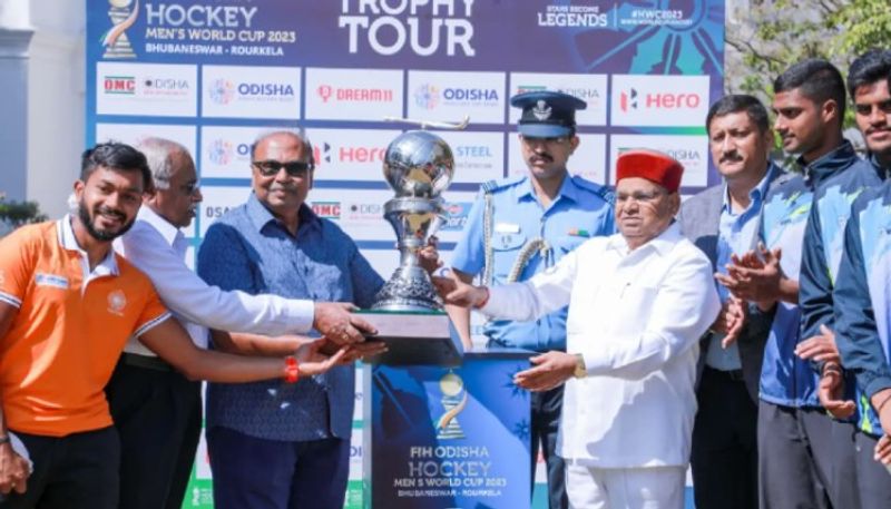 Hockey World Cup Trophy unveiled in the Raj Bhavan by the Governor Thawar Chand Gehlot in presence of Hockey Legends in Bengaluru kvn