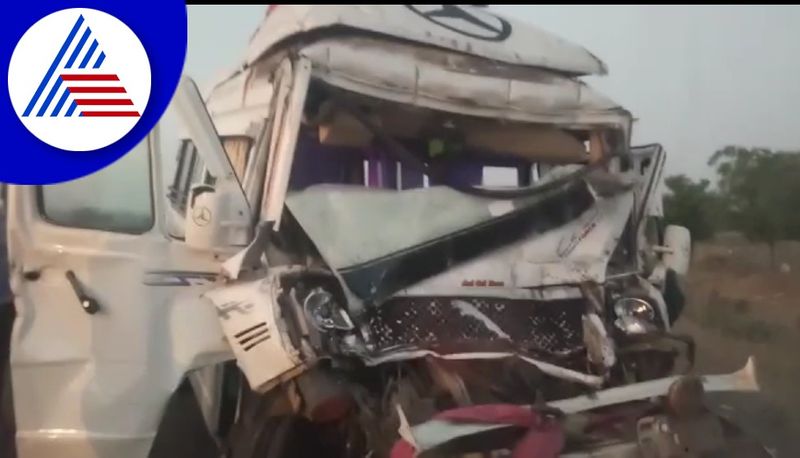 2 died 5 injured due to accident at kalaburagi gvd