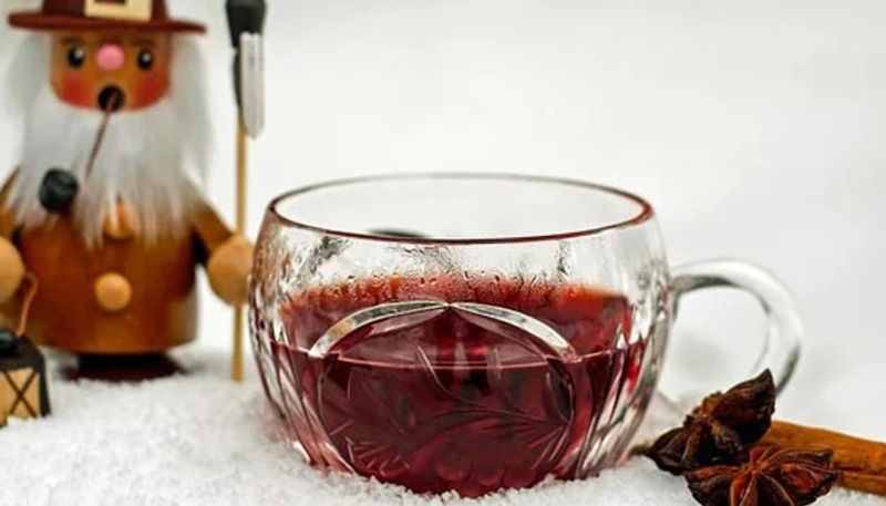 here is the simple recipe of mulled wine 