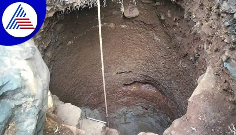 Miscreants Dug Well for Treasure in Uttara Kannada grg