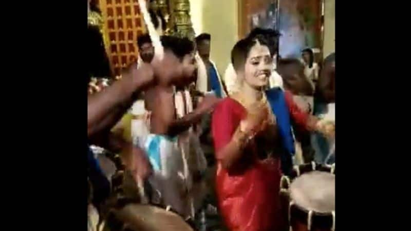 A Father and Daughter play Chendai at guruvayoor temple!