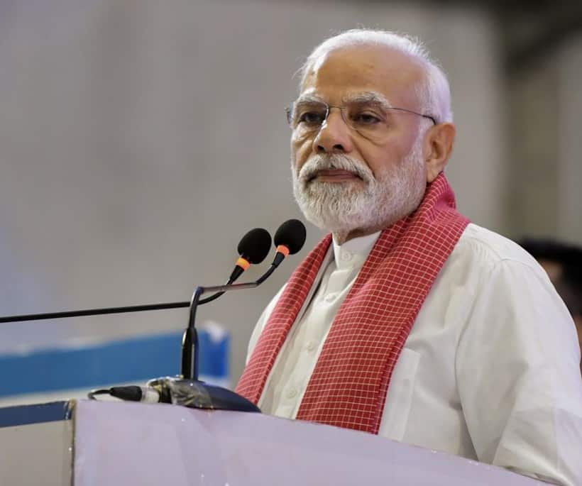 PM Modi to flag off Vande Bharat Express, launch projects worth over Rs 7,800 crore in West Bengal