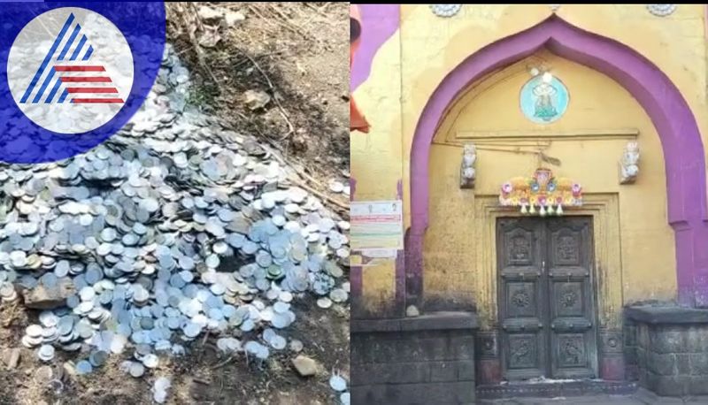 Theft in Ghattaragi Temple Gold was taken away by pouring it on Coin Road in Hundi sat