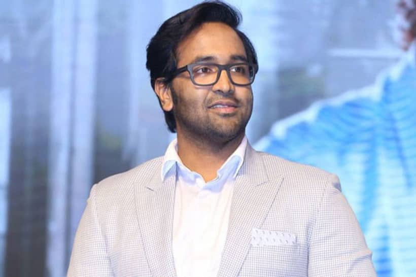   'చరణ్ కాదన్నా గ్లోబుల్ స్టార్ నువ్వే'  మంచు విష్ణుపై   సెటైర్లు! మళ్లీ ఏం చేసాడంటే..