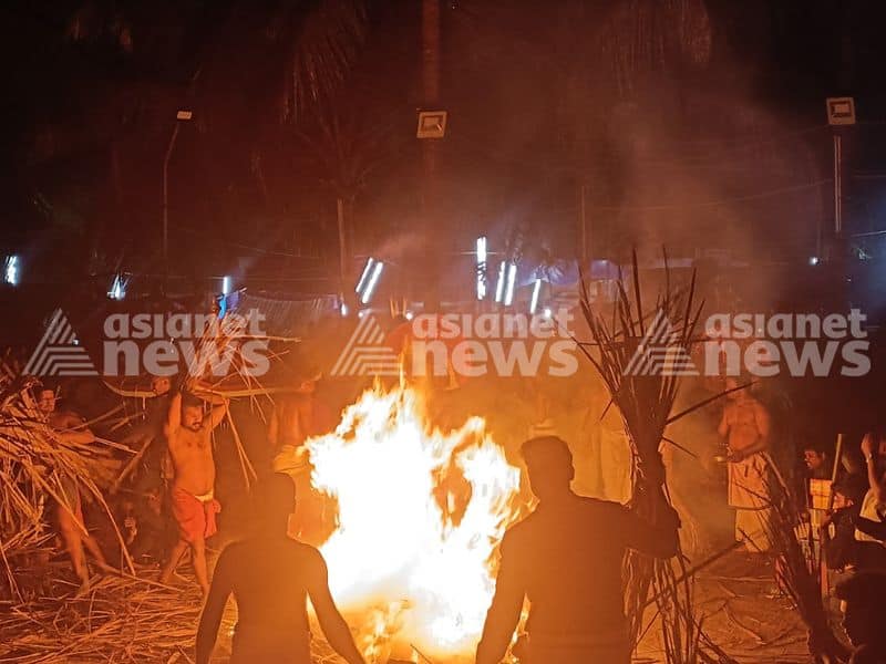 Interesting Story Of Kandanar Kelan Theyyam