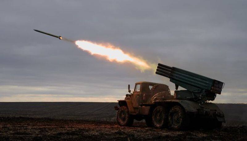 4 US-supplied HIMARS rockets fired by Ukrainian kill 63 Russian soldiers in Donetsk