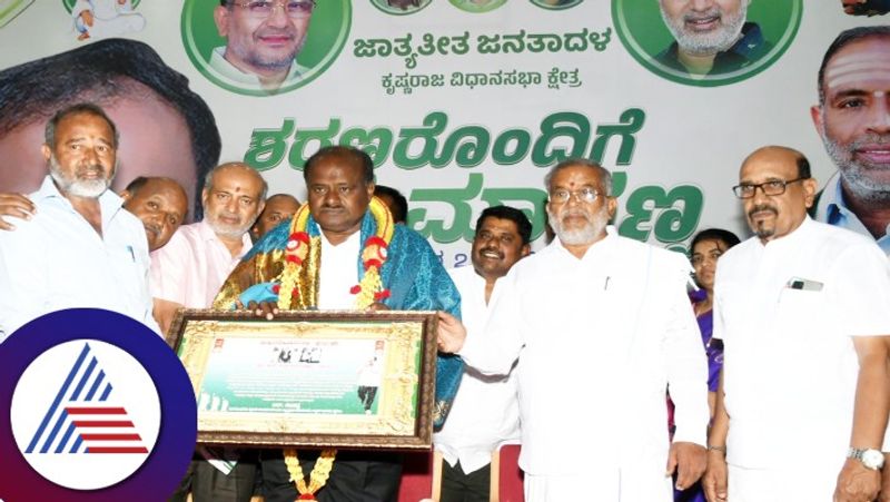 There is nothing wrong with me regarding transfer of power says hd kumaraswamy gvd