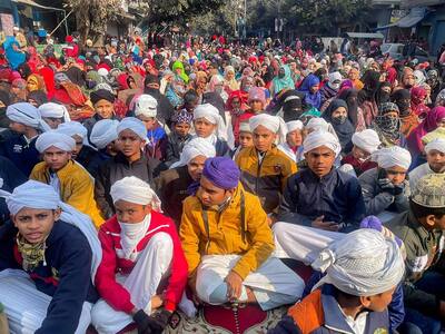 सुप्रीम कोर्ट के सबसे बड़े फैसले को सुन 4365 परिवारों में खुशी की लहर, बोले- दुनिया के मुसलमानों का बढ़ा भरोसा