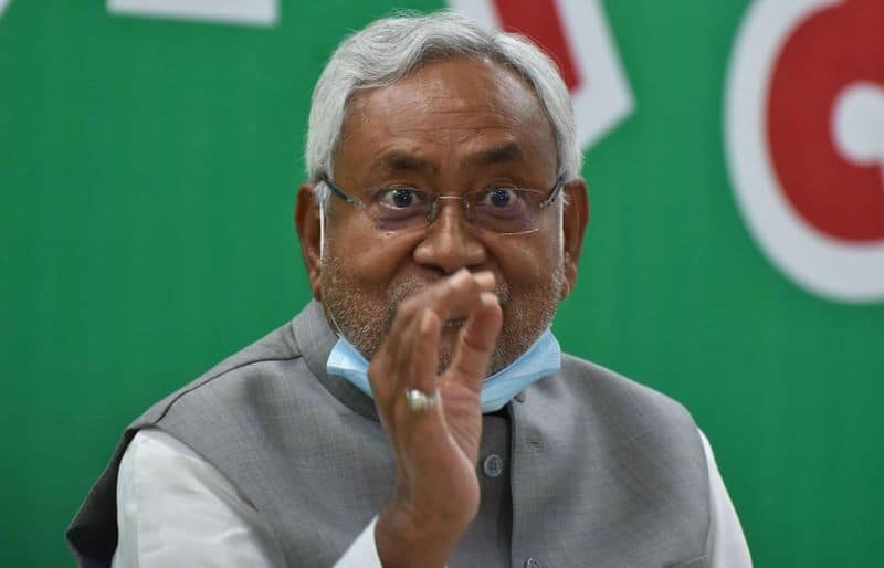 Nitish Kumar To Swap Alliances Again? Meetings In Bihar, BJP Huddle In Delhi sgb