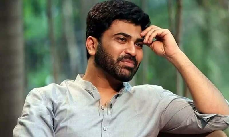 Actor Sharwanand meets with car accident in Hyderabad sgk