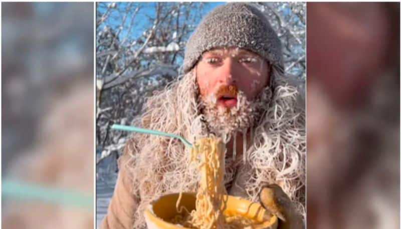 Man Tries To Eat Noodles In Extreme Cold