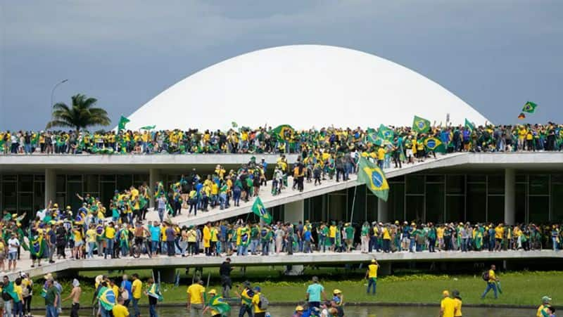 What is going on in Brazil? How supporters of the former president Bolsonaro sparked riots