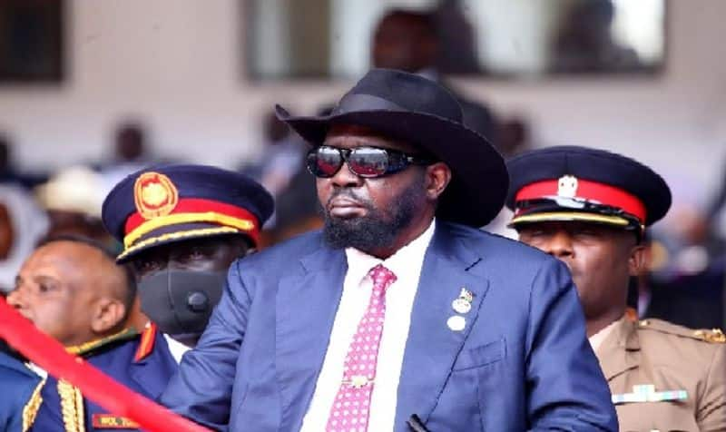 president of south sudan urinating in his pants and video goes viral 