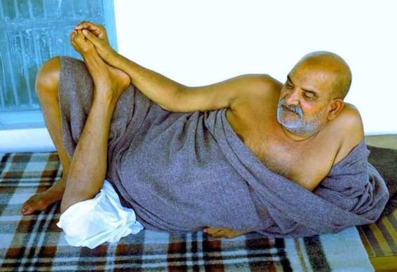 Neem Karoli Baba is the incarnation of Bajrangbali Know interesting things about him skr