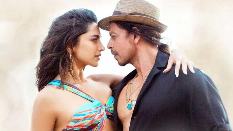 Shah Rukh Khan, Deepika Padukone's Pathaan, is worth watching with family? Here's what the lead star said RBA