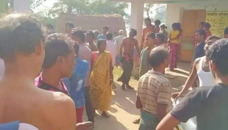 snake found in mid day meal of bengal school 