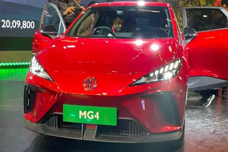 MG4 Electric Hatchback Unveiled In India