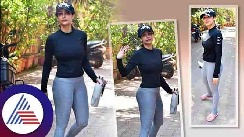 Malaika Arora trolled for wearing full clothes 