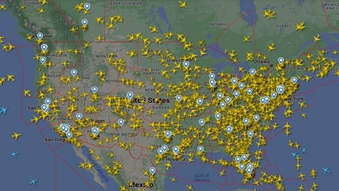 कंप्यूटर सिस्टम में खराबी के चलते अमेरिका में 5,400 से अधिक फ्लाइट्स प्रभावित, एयरपोर्ट्स पर फंस गए हजारों लोग