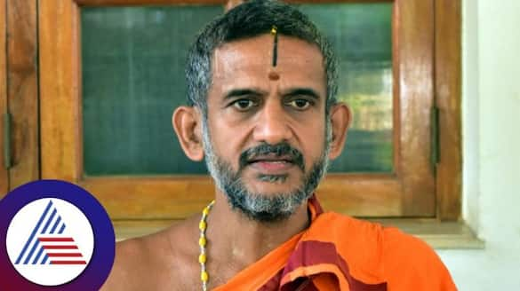 Caste census report is likely to create pique says Vishwaprasanna Tirtha Swamiji grg 