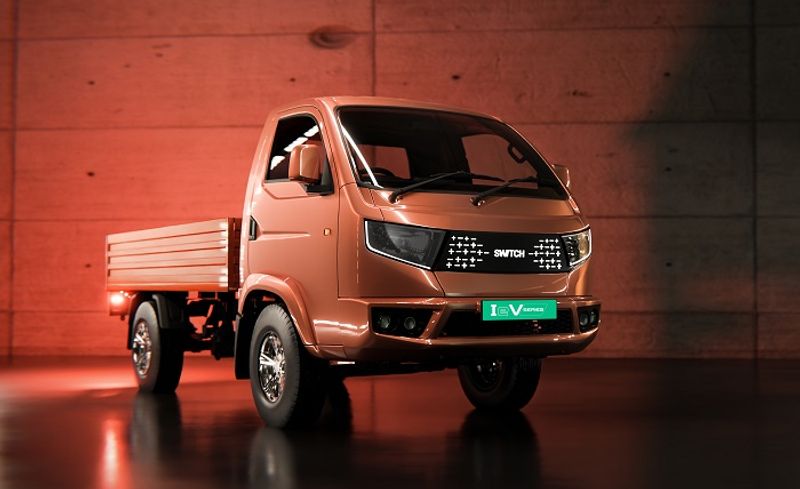 SWITCH Mobility Ltd unveiled light all new commercial vehicle IeV series at Auto Expo 2023 ckm