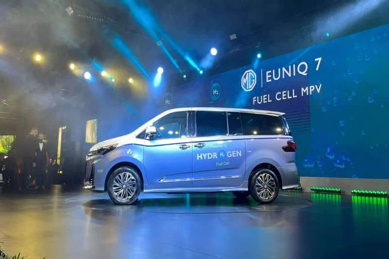 Auto Expo 2023 Meet EUNIQ 7 world's first hydrogen fuel-cell MPV full details here