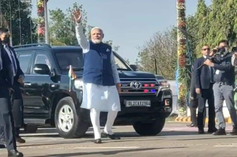 Minister Narendra Modi's grand road show in Belagavi on February 27th gvd