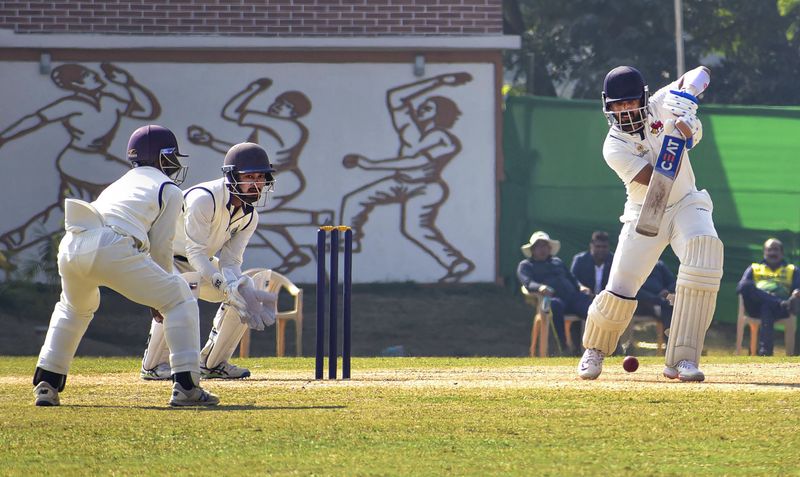 Ranji Trophy Semifinal Mumbai and Madhya Pradesh take first day respect kvn