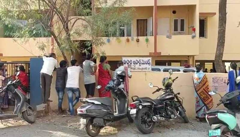 Four of a family commit suicide  in  Hyderabad  Habsiguda 