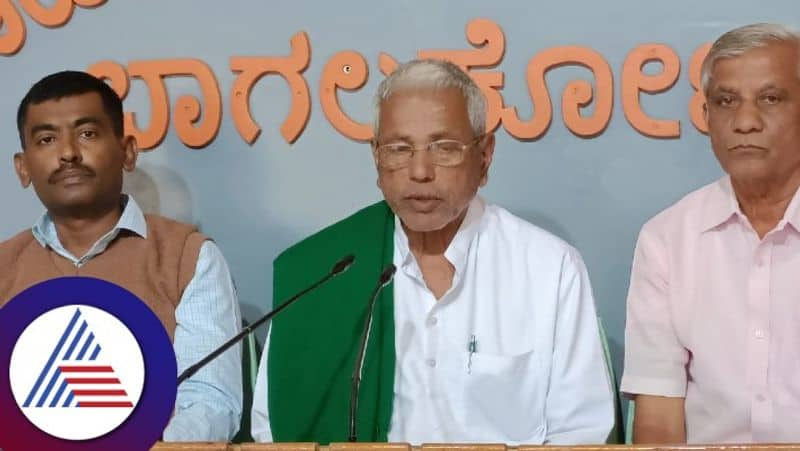 Guru Basava Shri and  Basavaraja get Samyama Award gow