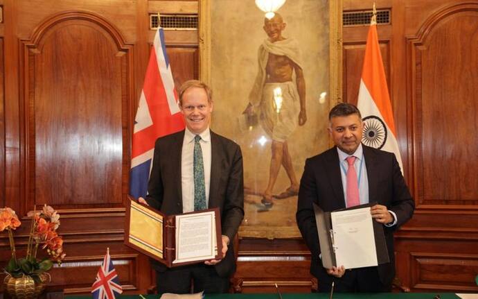 Young Professionals Scheme: UK-भारत 18-30 साल की उम्र के प्रोफेशनल्स एक-दूसरे के यहां 2 साल रहकर काम कर सकेंगे