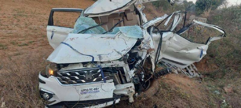 5 persons heavily injured road accident in thoothukudi district