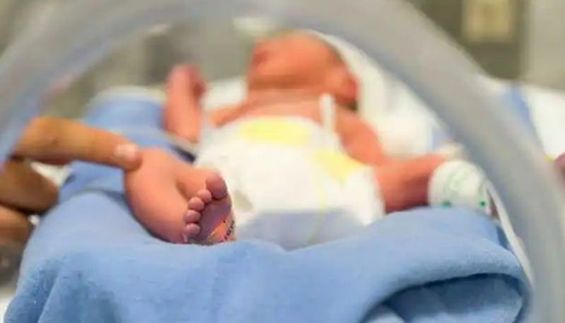 Woman Steals new boorn Baby Pretending to Be Pregnant in Chennai police starts investigation