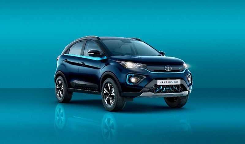 Tata Motors offers Nexon Ev price slash by up to RS 85000 and increased Nexon EV max mileage range to 453km ckm