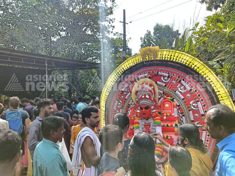 Intersting Story Of Raktha Chamundi Theyyam In Theyyam Universe