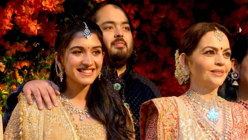 Surprise ringbearer at Anant Ambani Radhika Merchant engagemnet