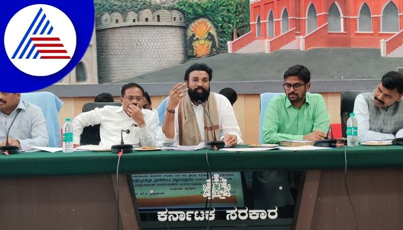 Make necessary preparations for the tribal dance festival Minister Sriramulu notice raichur rav