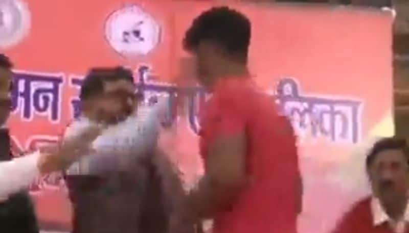 Brijbhushan Sharan Singh slaps wrestler in public-Watch