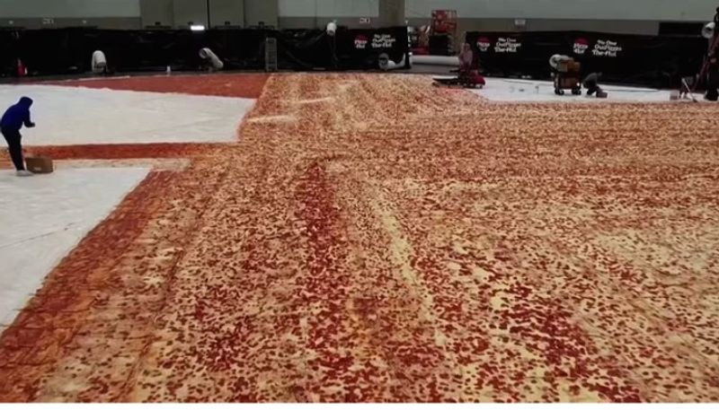 Largest Pizza With More Than 68000 Slices