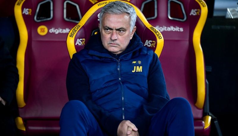 football 'Bring him back': Chelsea fans go berserk after AS Roma sack manager Jose Mourinho; spark meme fest snt