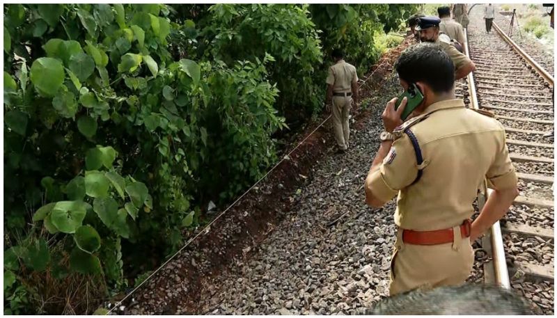 50 year old man hit train and death in coimbatore