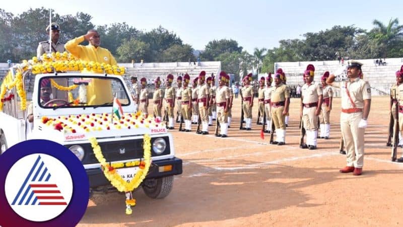 District In-charge Minister Anand Singh at the 74th Republic Day programme at koppal rav