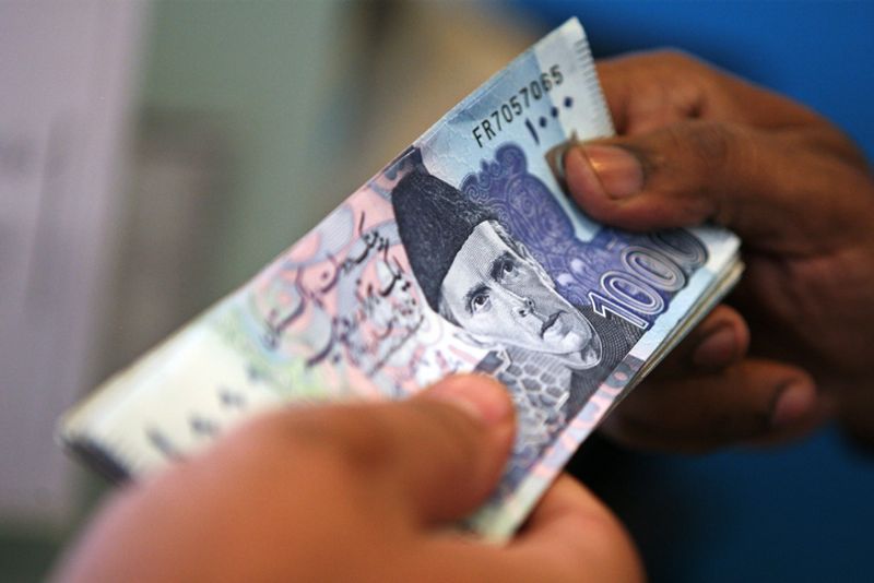 Pakistani rupee plummets to record low as IMF bailout urgency grows gcw