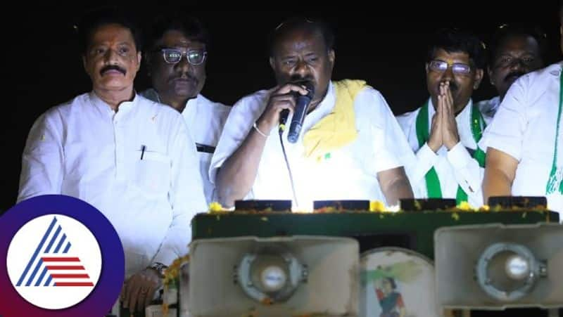 B Form is given by Deve Gowda, not me says Kumaraswamy at raichur jkl rav