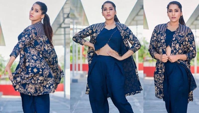 Anchor Rashmi Gautam latest photoshoot in trendy wear!