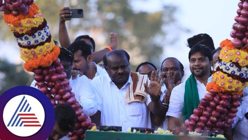 Former CM HD Kumaraswamy Slams On Congress At Raichur gvd