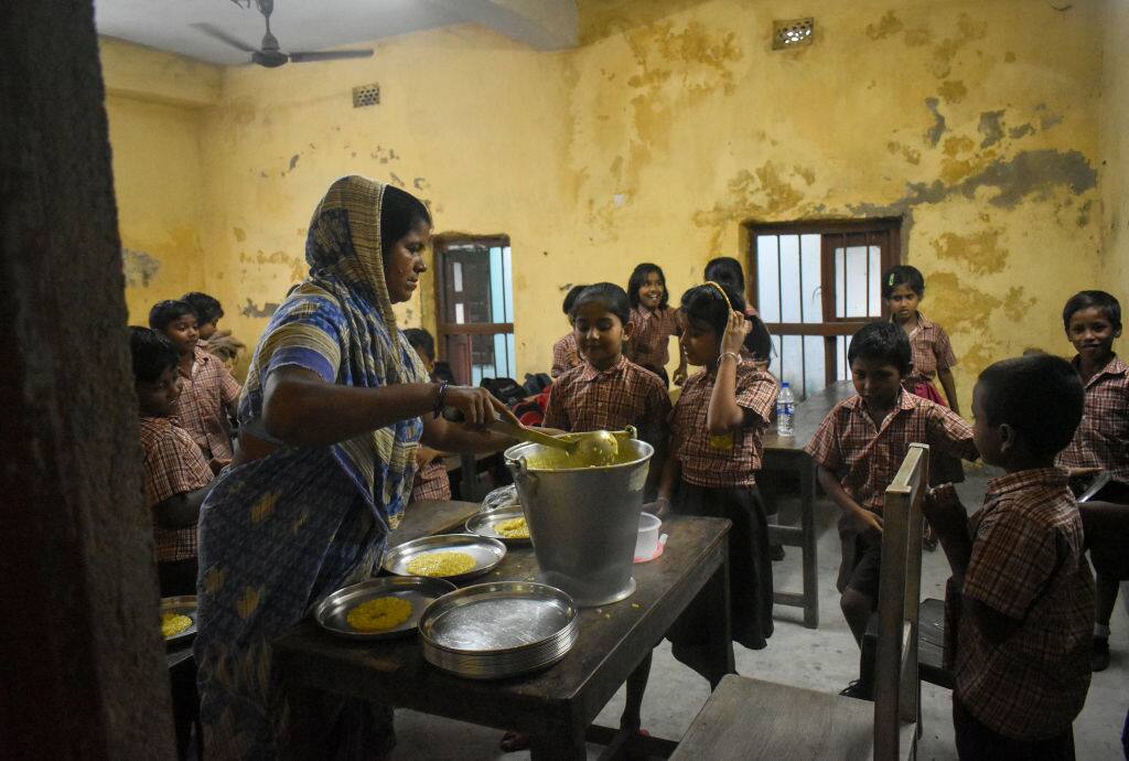 mid day meal in india